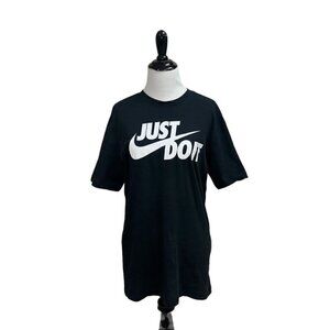 Nike Men's S Small Classic T-Shirt The Nike Tee Graphic Print Nike Swoop Black